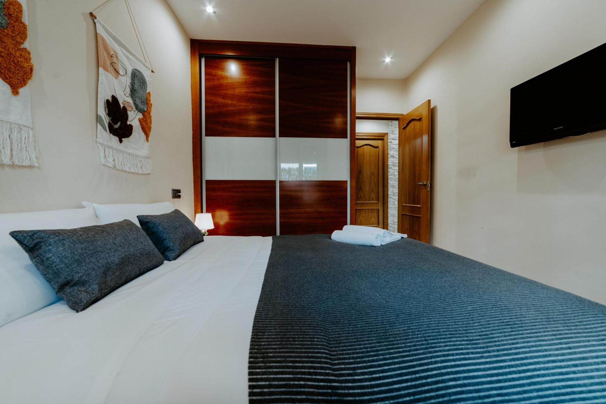 Colon 28 Apartment Logrono Exterior photo